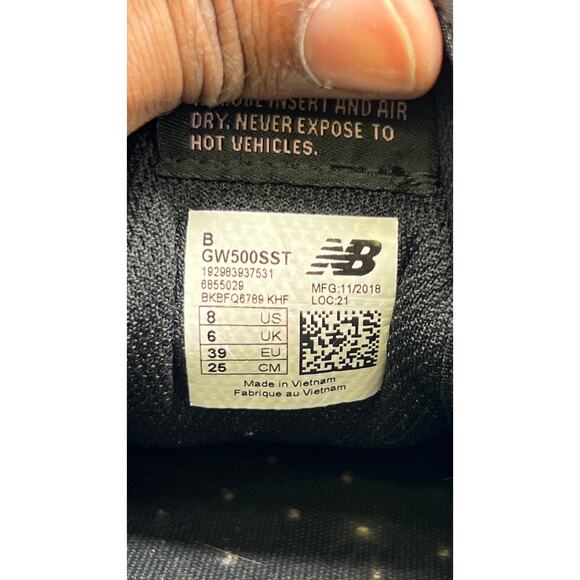 🖤 New Balance GW500 Black Peach Sneakers Women’s 8 – Casual Retro Runner - Picture 3 of 8